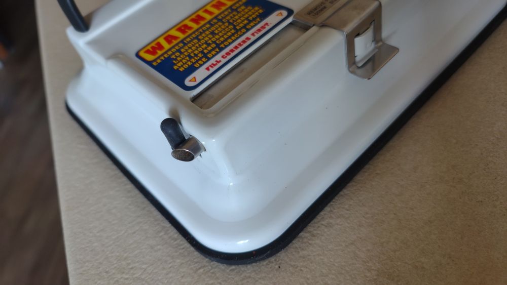 Aparat metalic OCB TOP-O-MATIC pentru injectat tutun.