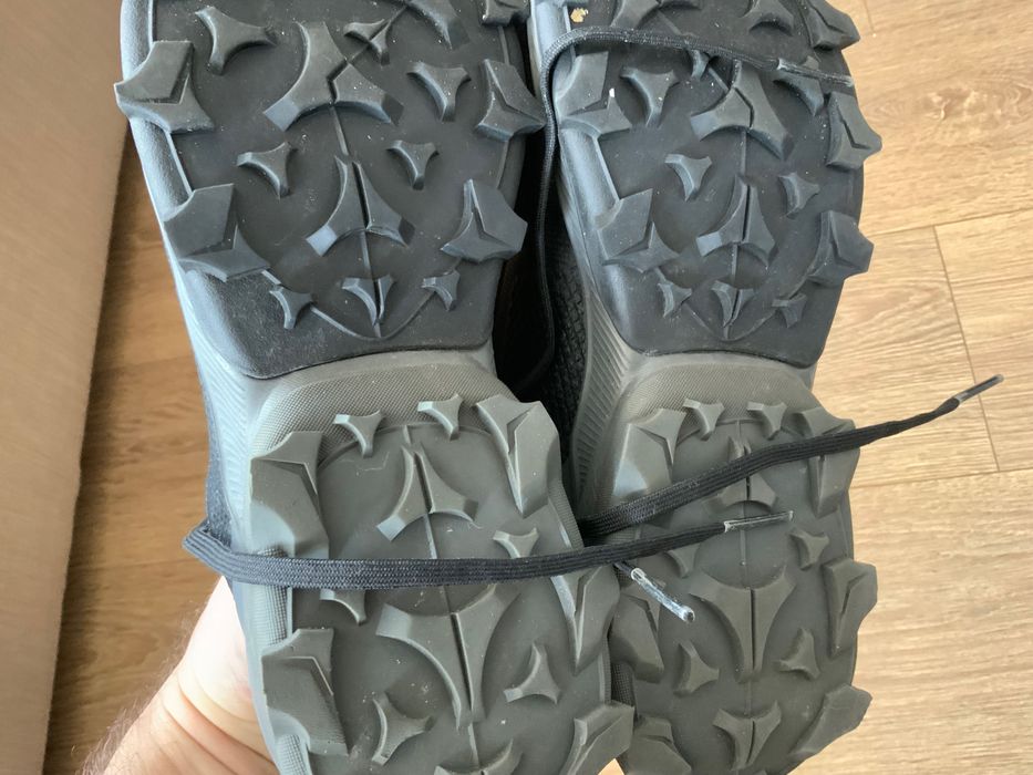 Salomon gore-tex-оригинални маратонки 42 размер