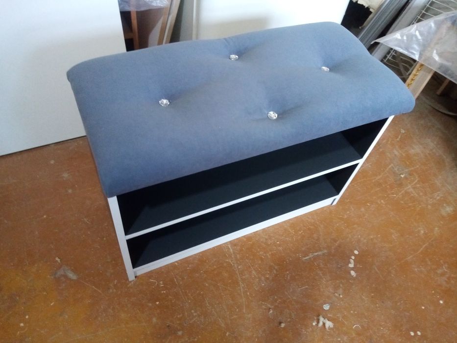 Продам новую обувницу!