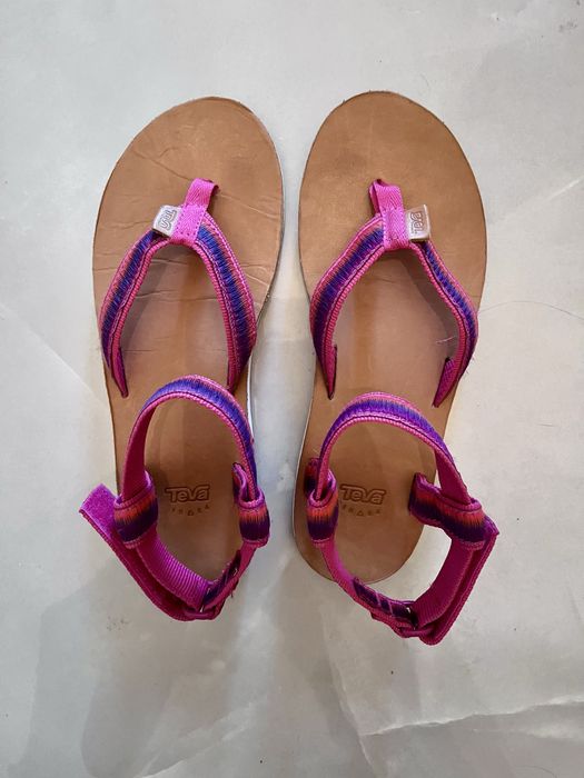 Дамски сандали TEVA 40 номер