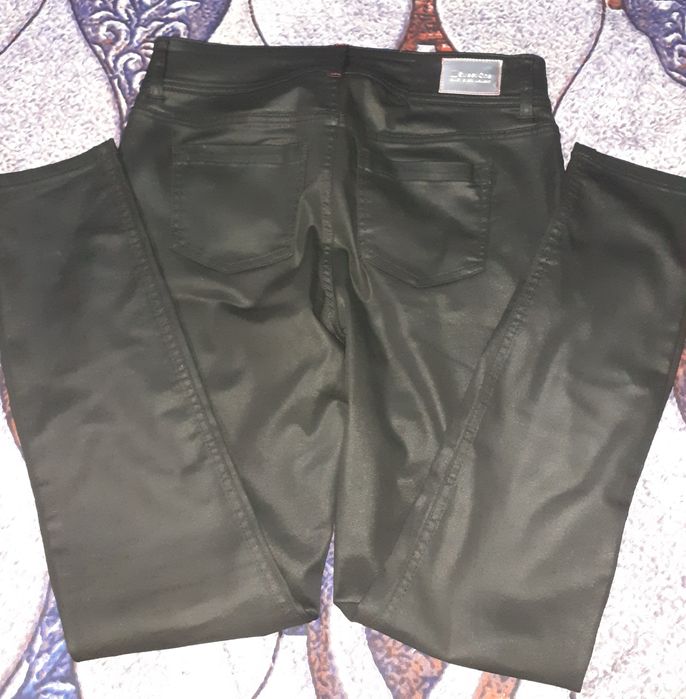 Дамски дънки..дънки