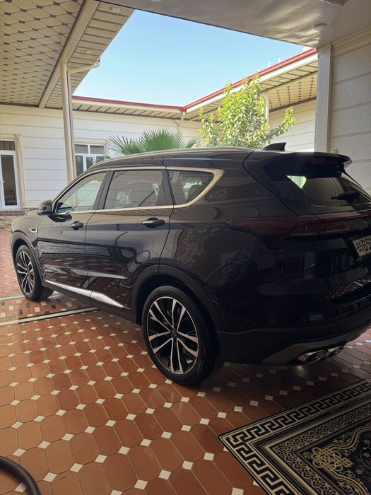 Jetour X 70 PLUS 1.6