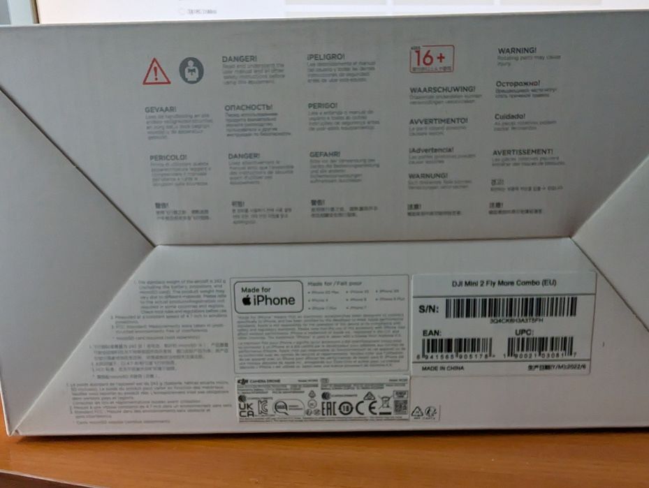 Vând drona DJi Mini 2 se Fly More Combo