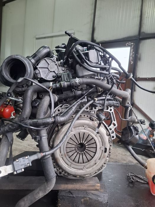Motor complet cu anexe ford focus 2 1.6 tdci  G8DD  E5 2010