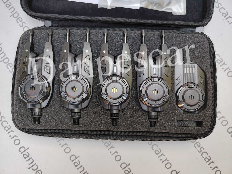 Set 4 Avertizori cu Statie Wind Blade D5-W cu snag bar si lumina vaghe
