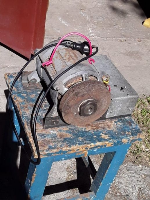 Наждак электроинструмент