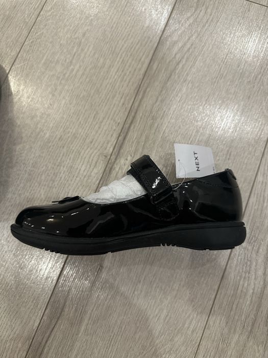 Школьные туфли Next для девочки