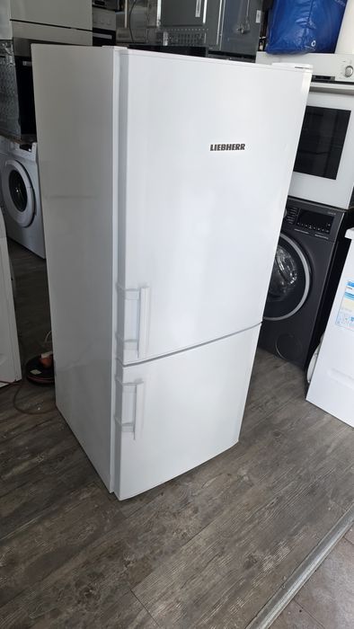 Хладилник с фризер Liebherr 160см