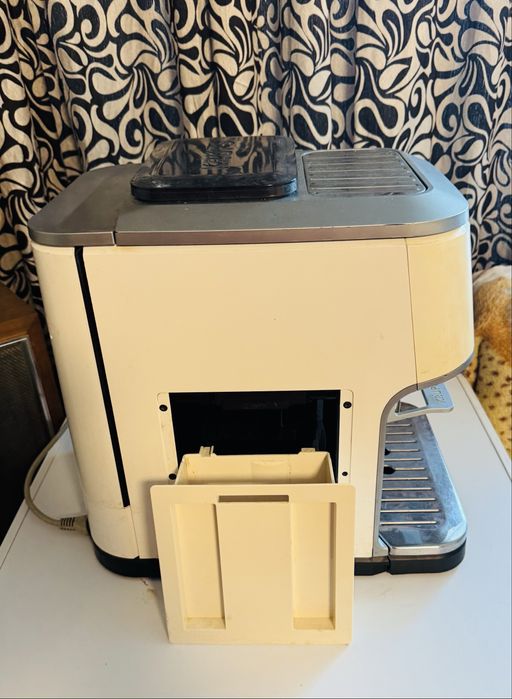 Кафе-робот KRUPS.