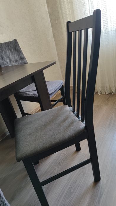 Продам стол и 4 стула