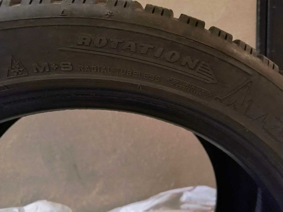 Dunlop Winter Sport 5 235/45R18 98V M+S MFS