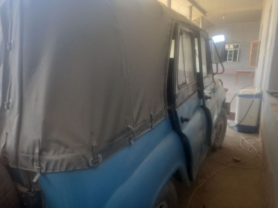 УАЗик нахаду запчасга