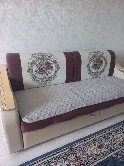Продам хороший диван