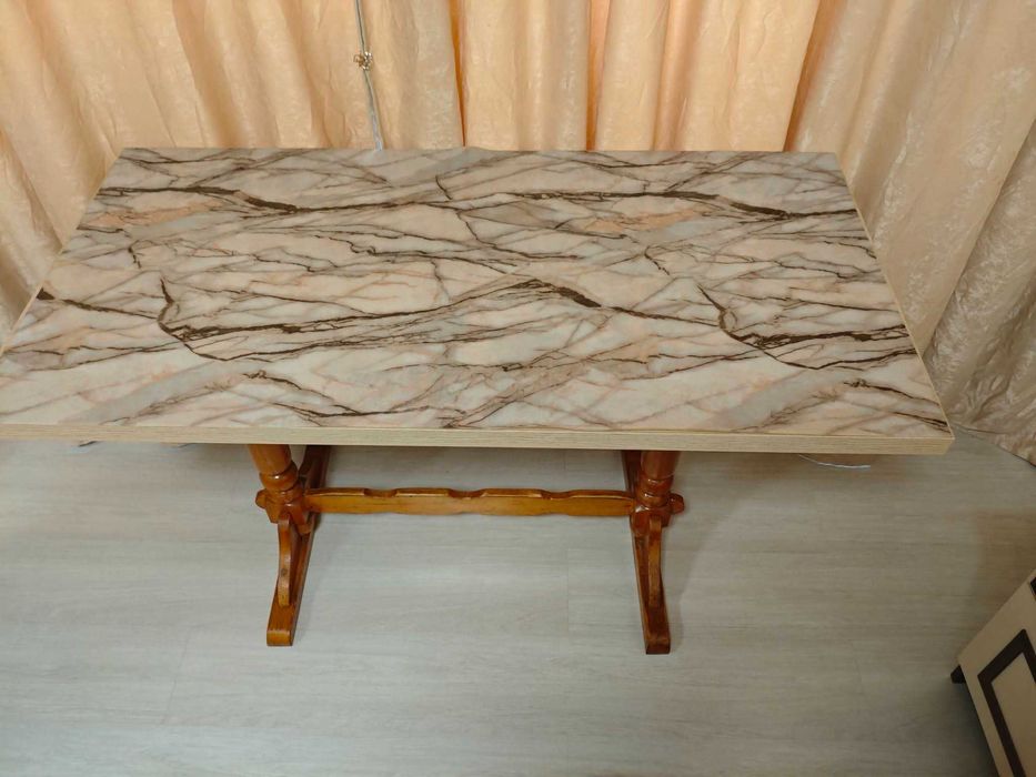 Кухненска маса 120/60/75 см.височина