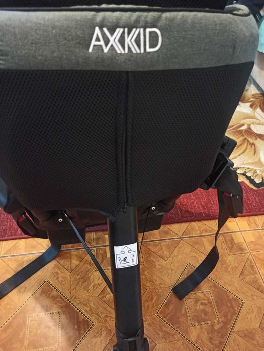 Scaun auto pentru copii Axkid Minikid 2