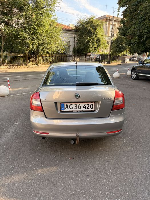 SKODA Octavia 2010 — imagine 3