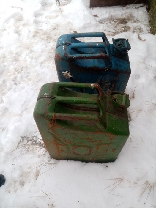 Продам канистры советского производства