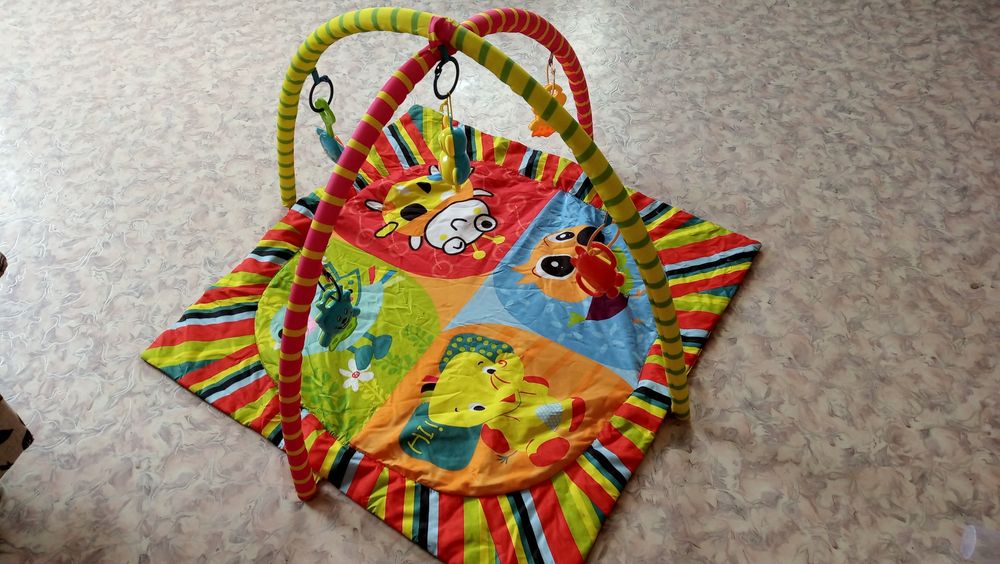 Продам Развивающий коврик