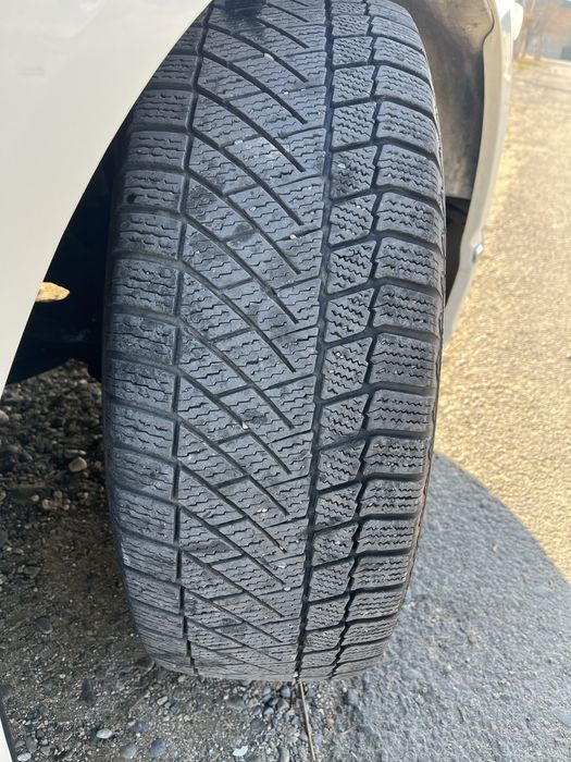 Зимние шины лепучка Continental