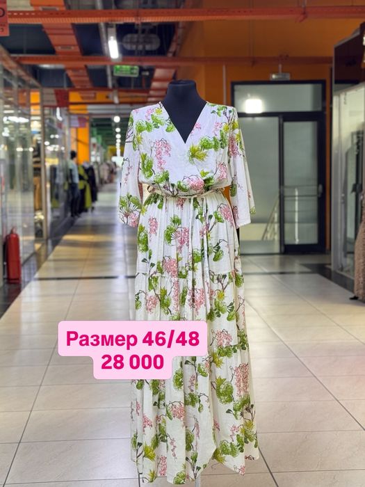 Продаю платья и футболки