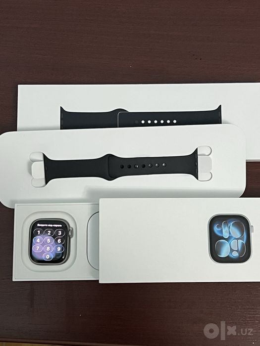 Apple Watch 11 42mm Silver