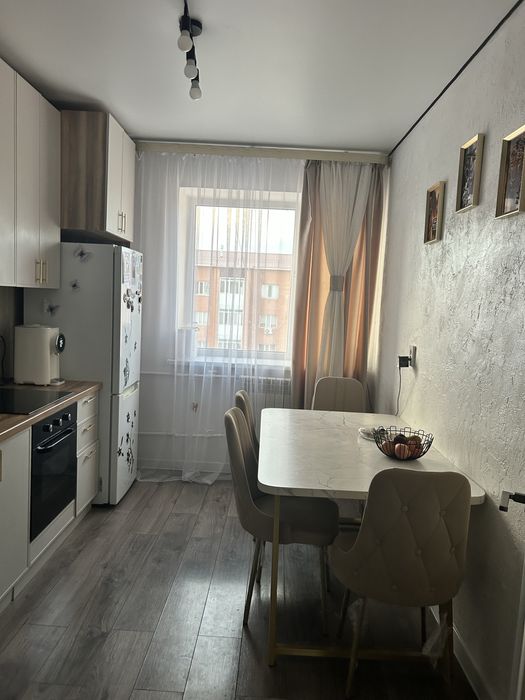 Продам трех комнатную квартиру