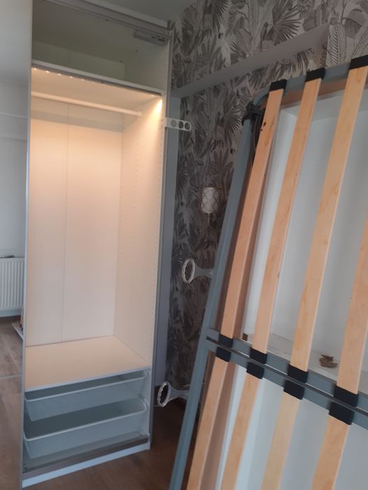 Dulap Ikea usi glisante