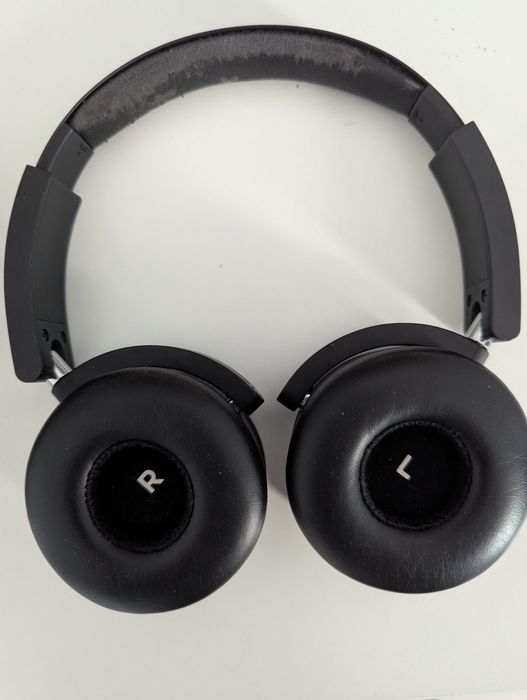 Casti AKG Y50 Bluetooth Wireless