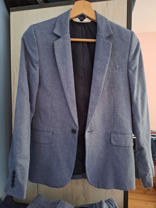 Детски костюм и риза за 11-12 г. Цена по договаряне