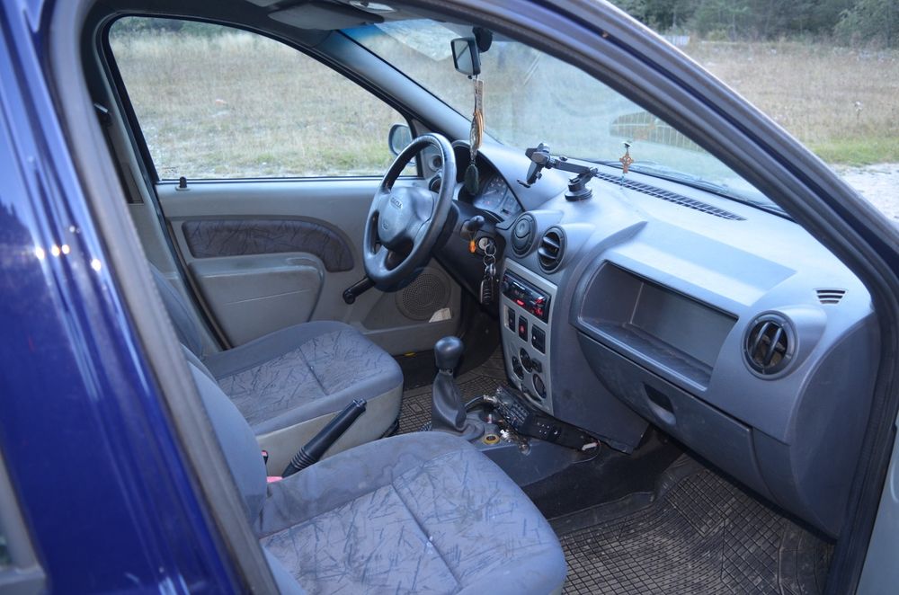 Vand Dacia Logan 2005 gpl