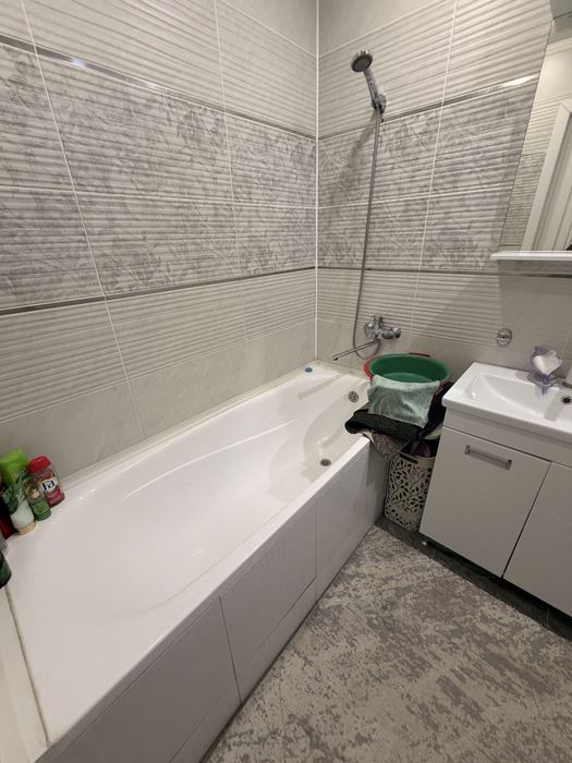 Продам квартиру район Автопарк