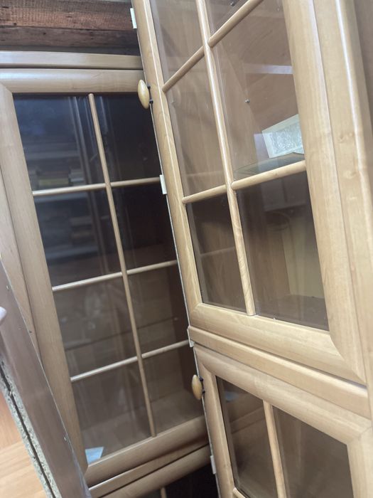 Бесплатно отдам диван,шкафы