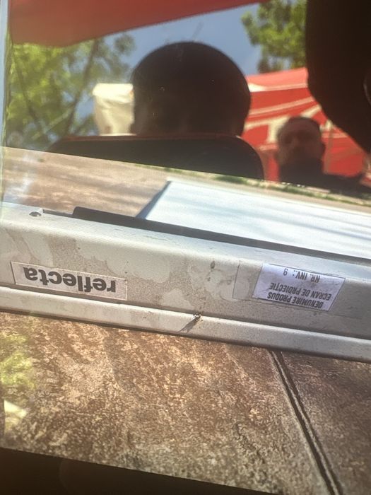 Ecran proiectie electric