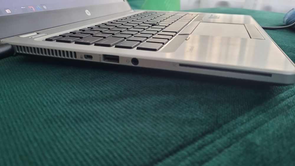 Laptop UltraBook HP Folio 9470m