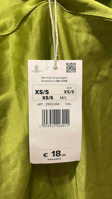 Rochiță zuiki mărimea xs-s nouă