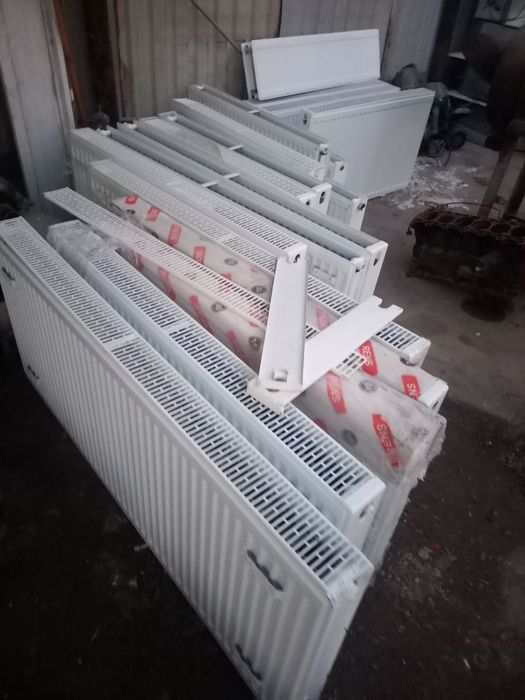 Panelniy va qovurgʻalik radiatorlar б/у