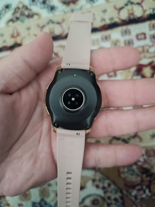 Samsung Galaxy Watch продам Обмен