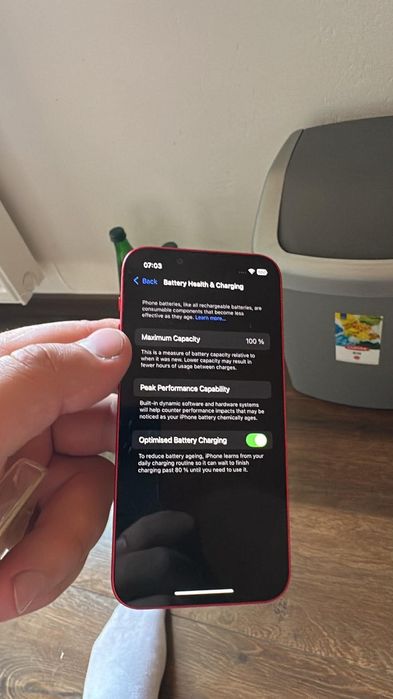 iPhone 13 mini fisurat spate