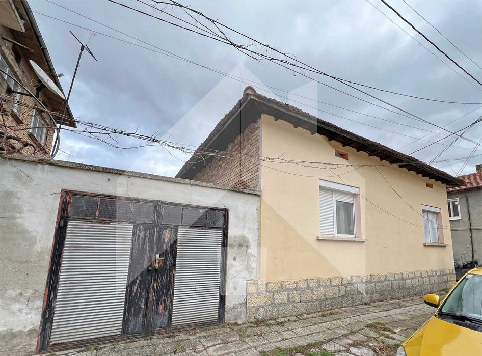 Продава се Къща в Нови пазар - 109 кв.м за 780 €/кв.м - Снимка #22