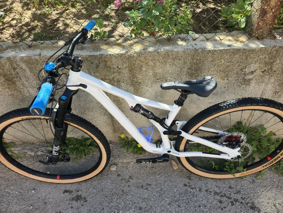 Specialized Stumpjumper 29 М размер Full Fox 34 1x11 Deore  Tubeless  Алуминиев трейл велосипед