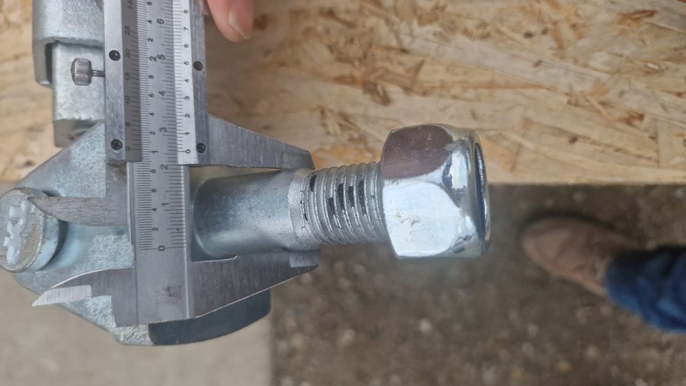 Ancora stabilizator tractor case mx class massey ferguson 190 cp preț