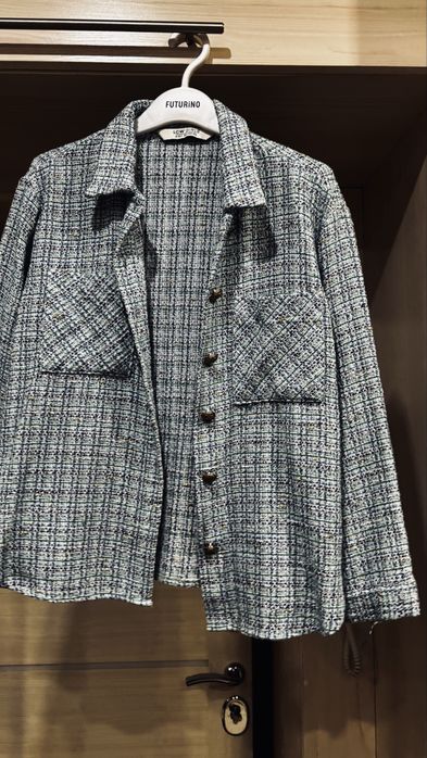 Продам вещи на девочку 134-146