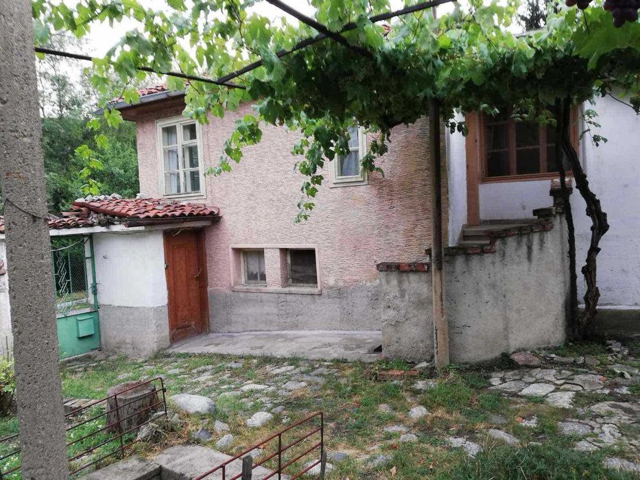 Продава се Къща в Карлово - 109 кв.м за 608 €/кв.м - Снимка #2