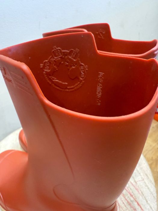 Ботуши за дъжд, момче, момиче