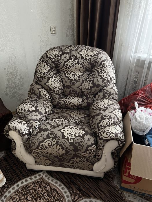 Диванный комплект