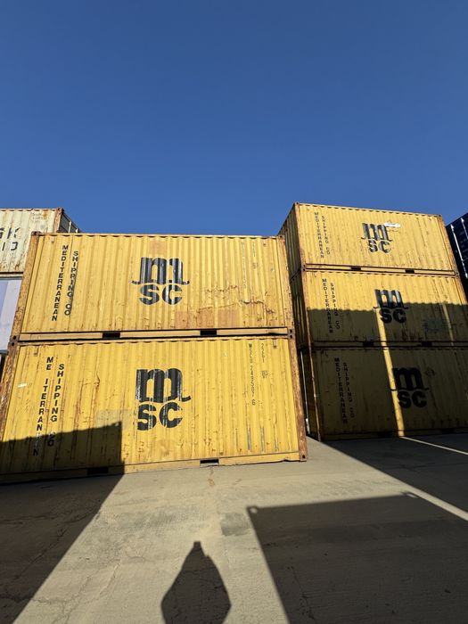 Container maritim