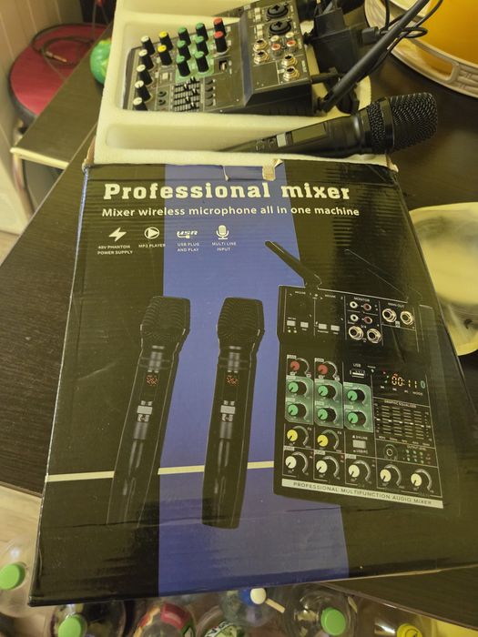 Mixer pasiv cu 2 microfoane