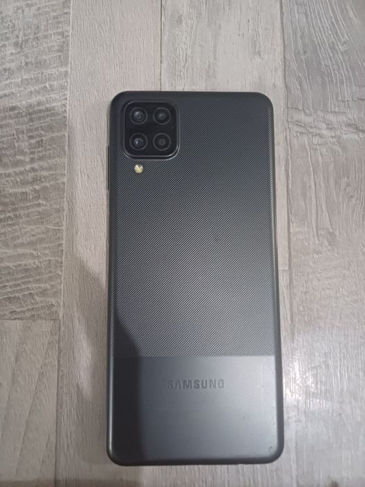 Samsung a 12 ekran ketgan