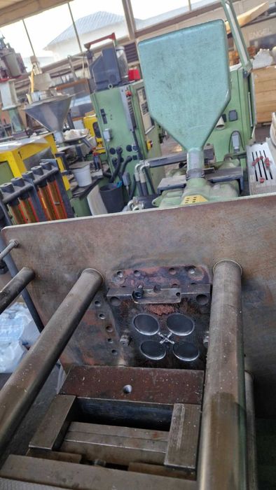 Шприц машина Arburg 350-90-220D