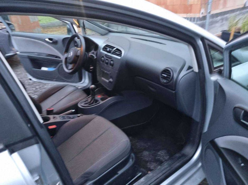 Seat Leon НА ЧАСТИ